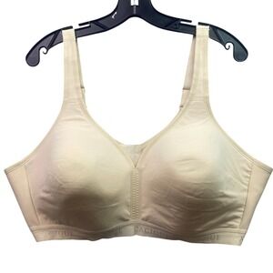 Cacique Bra 46D Wireless Lightly Lined Smoothing Comfort Everyday Beige